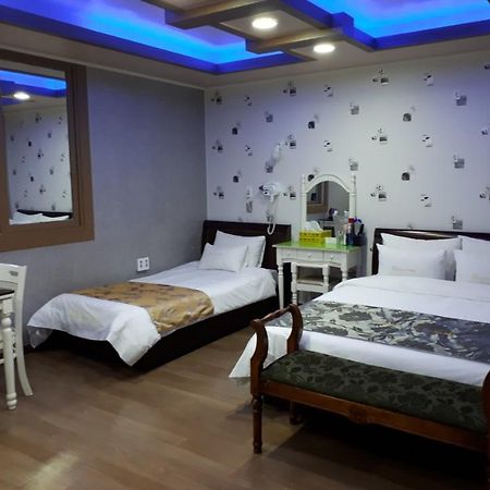 Tiffany Motel Mokpho Kültér fotó