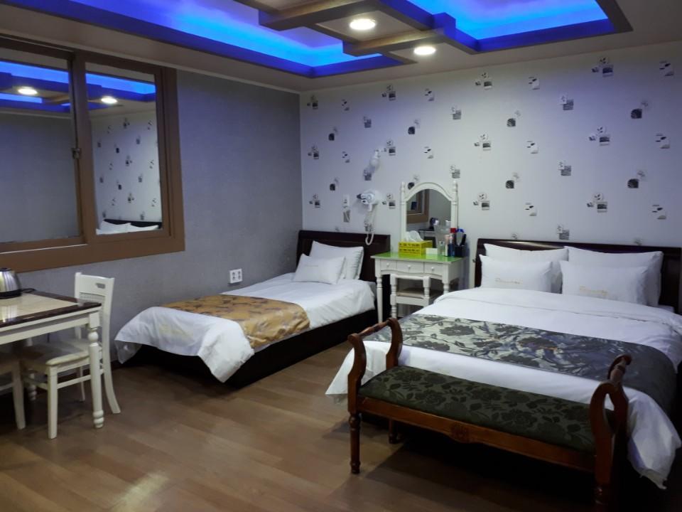 Tiffany Motel Mokpho Kültér fotó