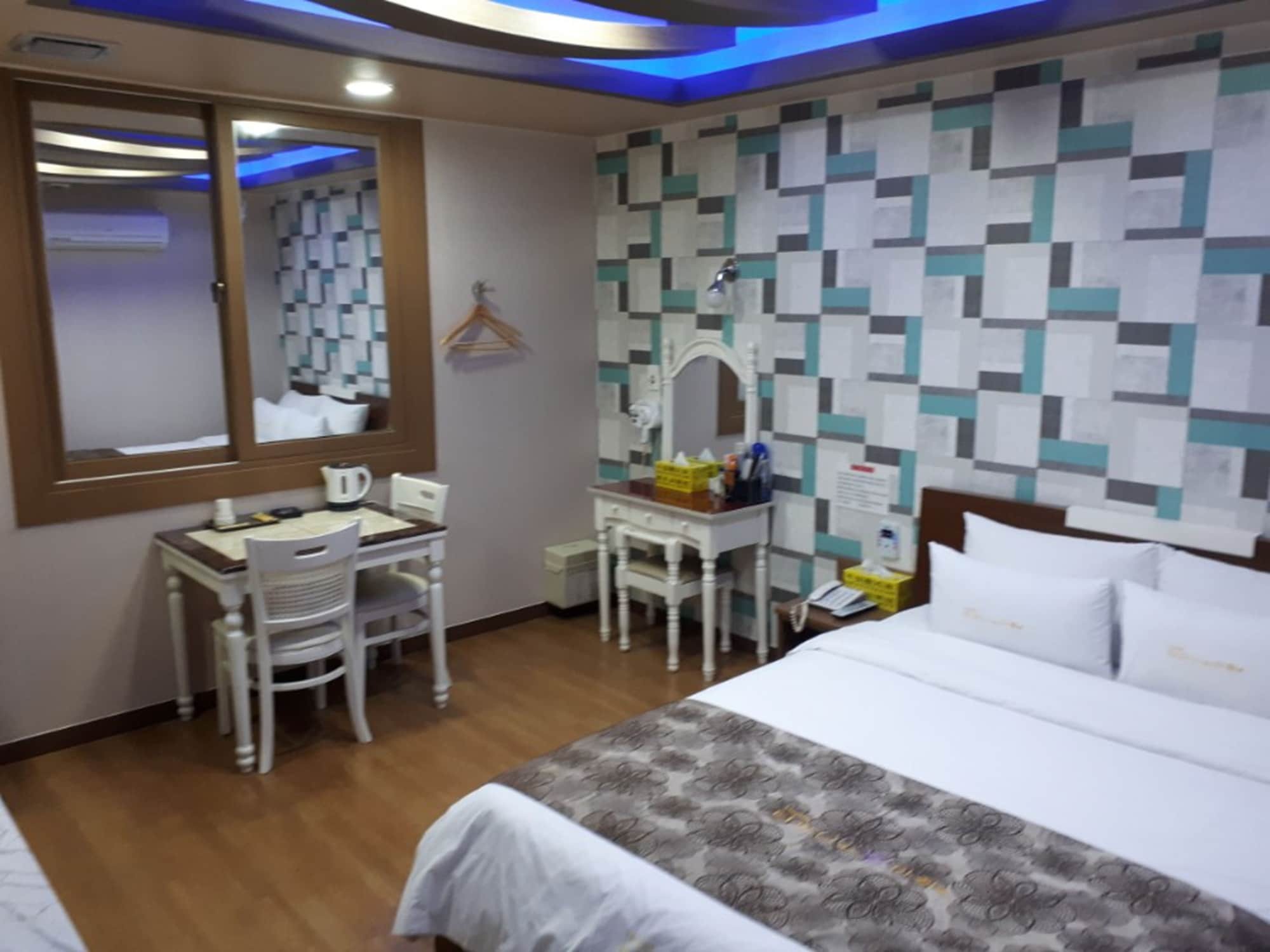 Tiffany Motel Mokpho Kültér fotó